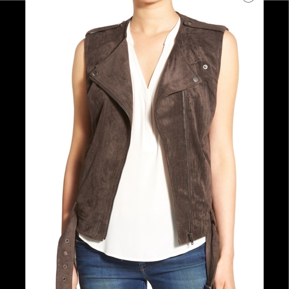 ASTR Faux Suede Moto Vest size small